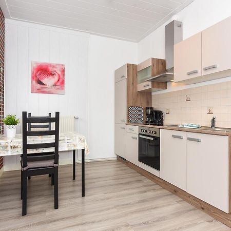 Ferienwohnungen Im Haus Waterkant Neuharlingersiel Extérieur photo