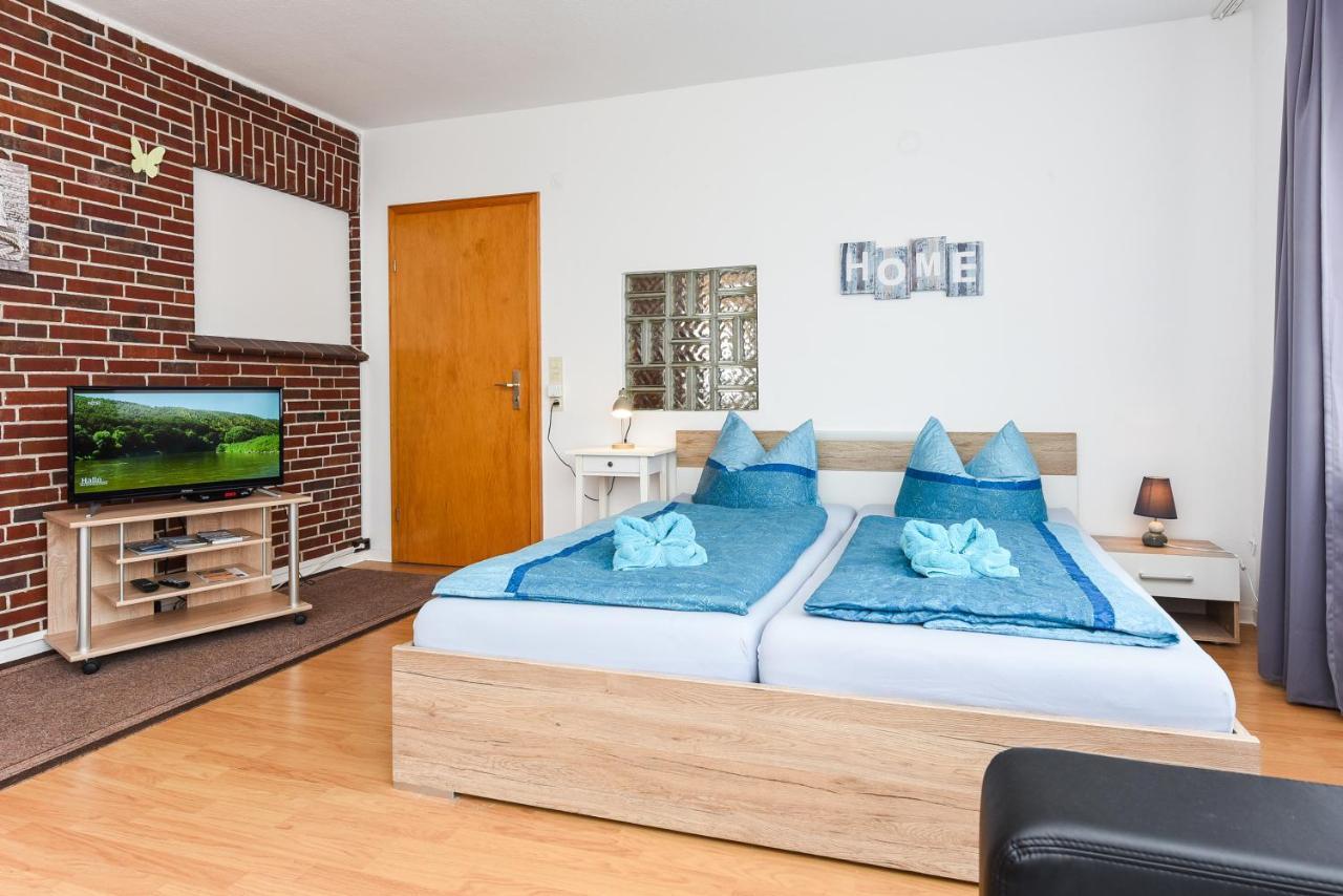 Ferienwohnungen Im Haus Waterkant Neuharlingersiel Extérieur photo