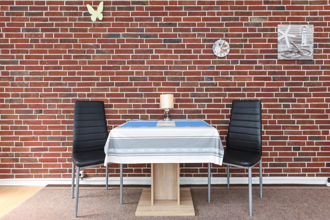 Ferienwohnungen Im Haus Waterkant Neuharlingersiel Extérieur photo